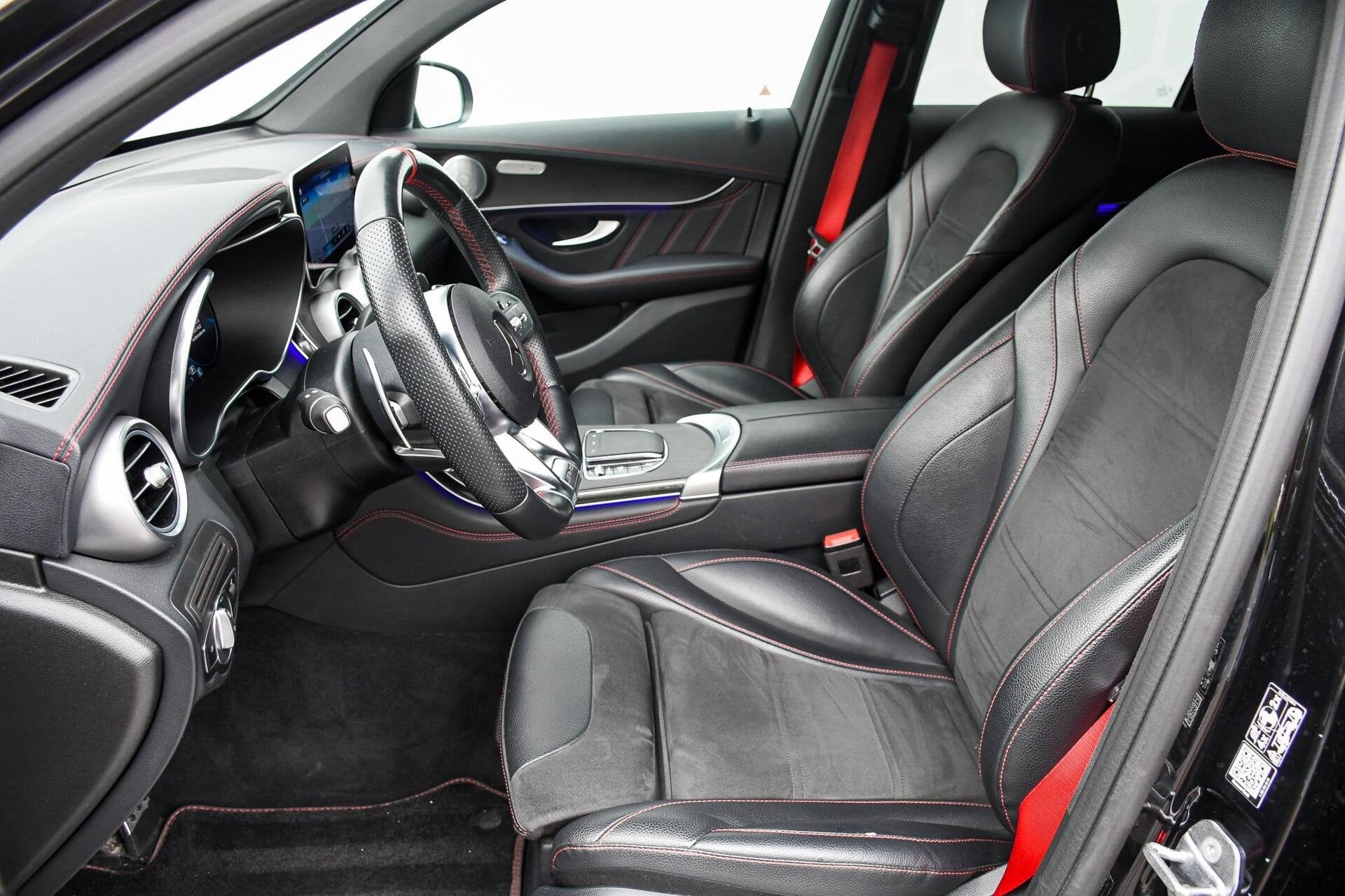 Mercedes GLC-klasse AMG 43 4MATIC Premium Plus 391PK sfeerve, Auto's, Automaat, 1780 kg, Gebruikt, Bedrijf