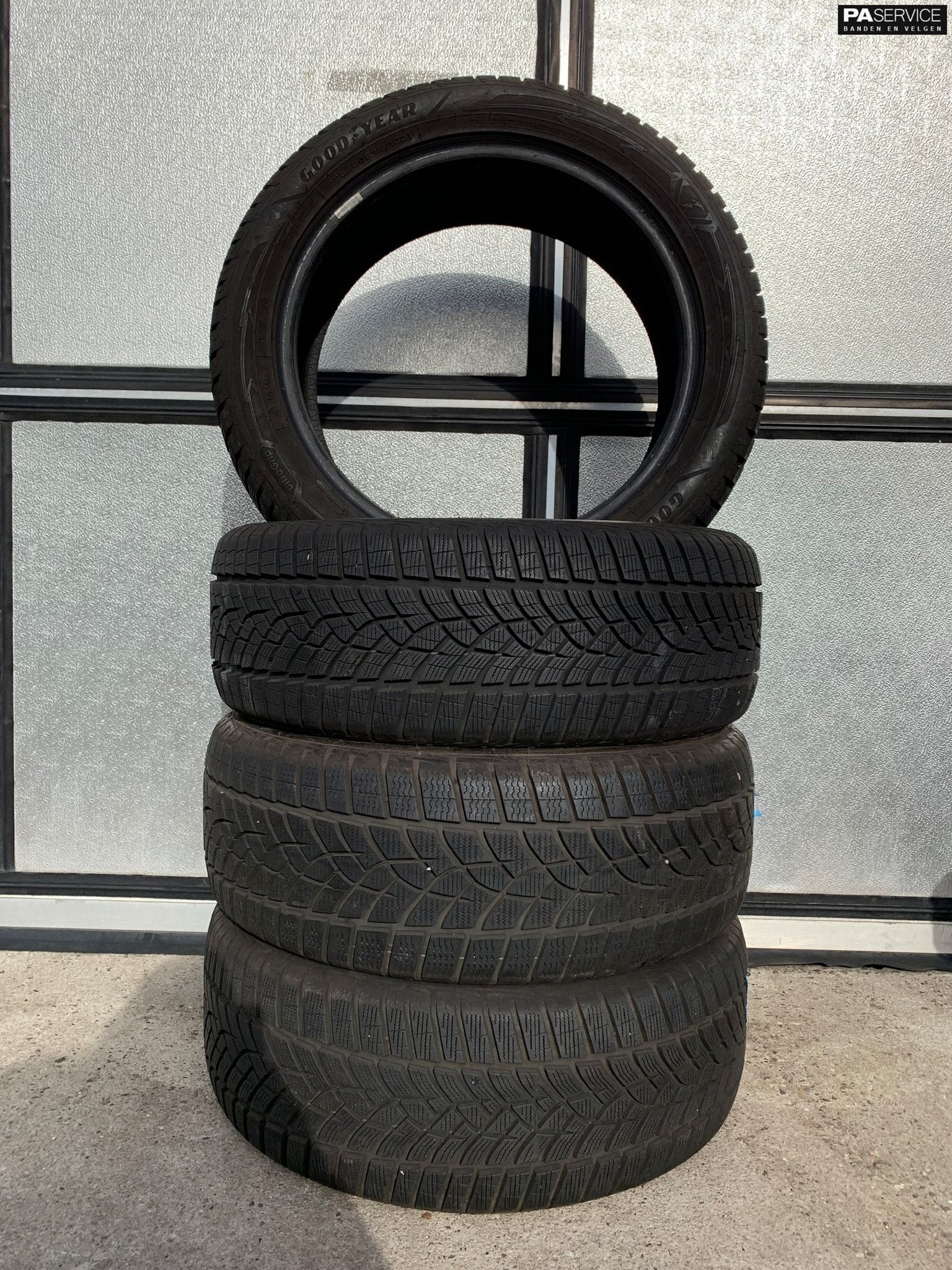 4x Goodyear 235 50 19 Winterbanden met 7,8 mm en 6,6 mm, Auto-onderdelen, Gebruikt, Velg(en), -, -