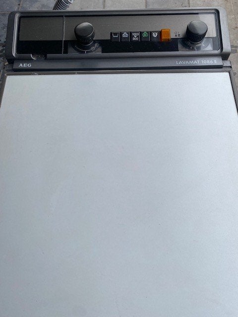 Wasmachiene AEG, 4 à 6 kg, Enlèvement, Moins de 1 200 tours, Moins de 85 cm