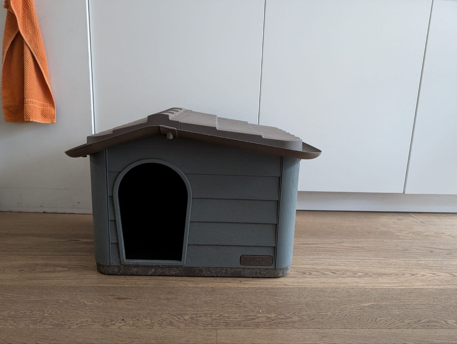 Honden- of kattenhuisje, Dieren en Toebehoren, Ophalen, Zo goed als nieuw, Minder dan 75 cm, Minder dan 65 cm