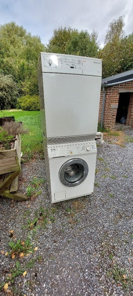 A donner machine à laver / séchoir, 1200 à 1600 tours, 85 à 90 cm, 4 à 6 kg, Programme lavage à la main