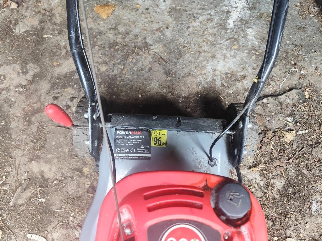 Grasmachine, Tuin en Terras, Grasmaaiers, Ophalen, Cirkelmaaier, Gebruikt, Power Plus