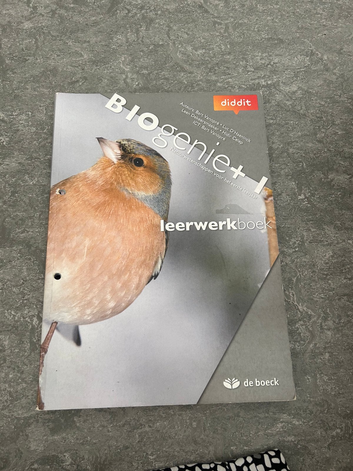 Biogenie +1, Ophalen, Zo goed als nieuw