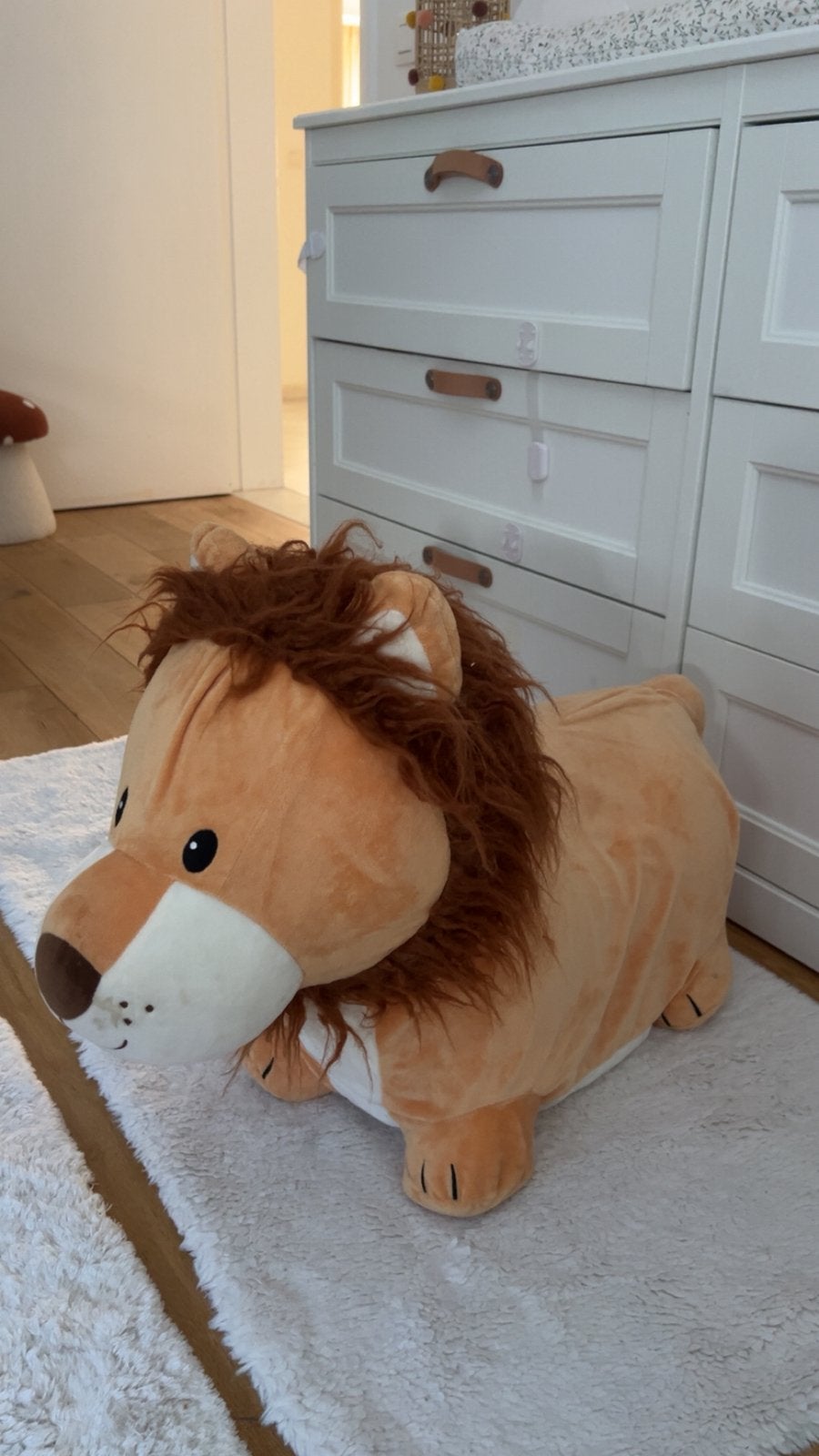 Grand lion sauteur, Enfants & Bébés, Enlèvement, Comme neuf
