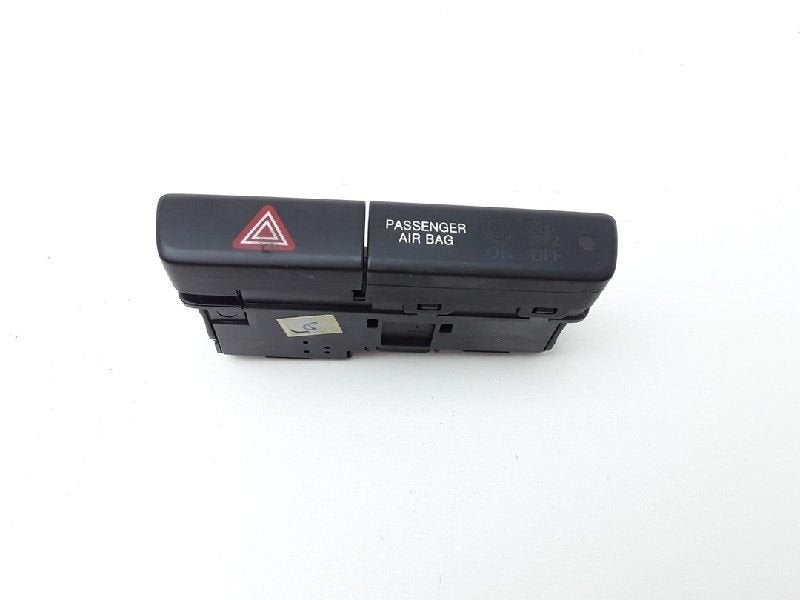 COMMUTATEUR DE FEUX DE DETRESSE Suzuki Baleno (EW / FW), Autos : Pièces & Accessoires, Utilisé, Suzuki