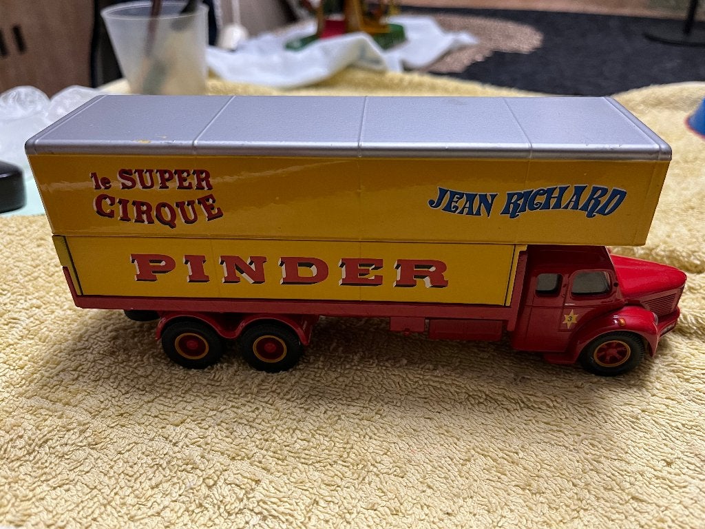 Camion Cirque Pinder avec capucine - Berliet  - N3, Antiek en Kunst, Ophalen