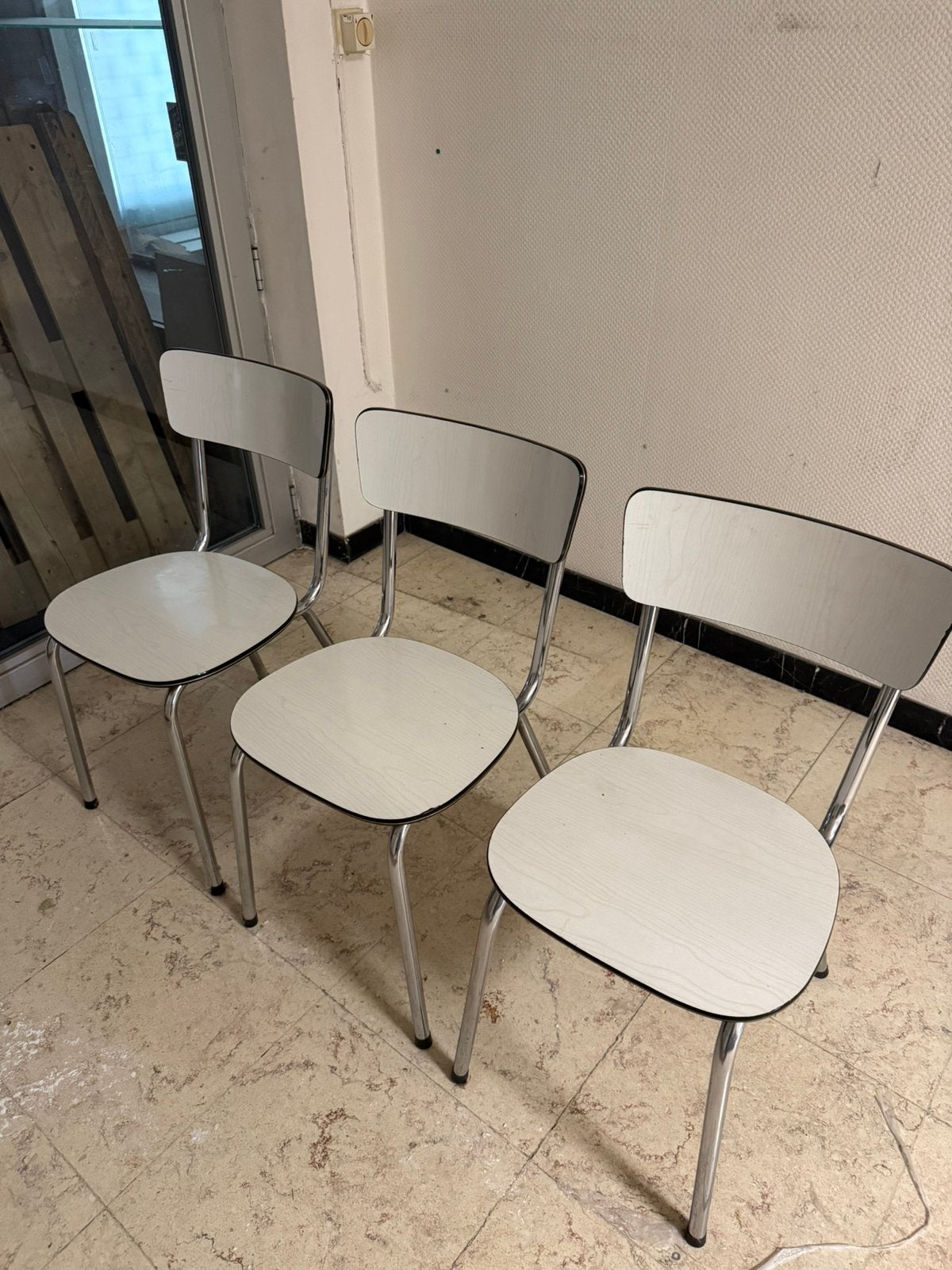 Chaises vintage formica, Maison & Meubles, Chaises, Trois, Vintage, Enlèvement, Utilisé