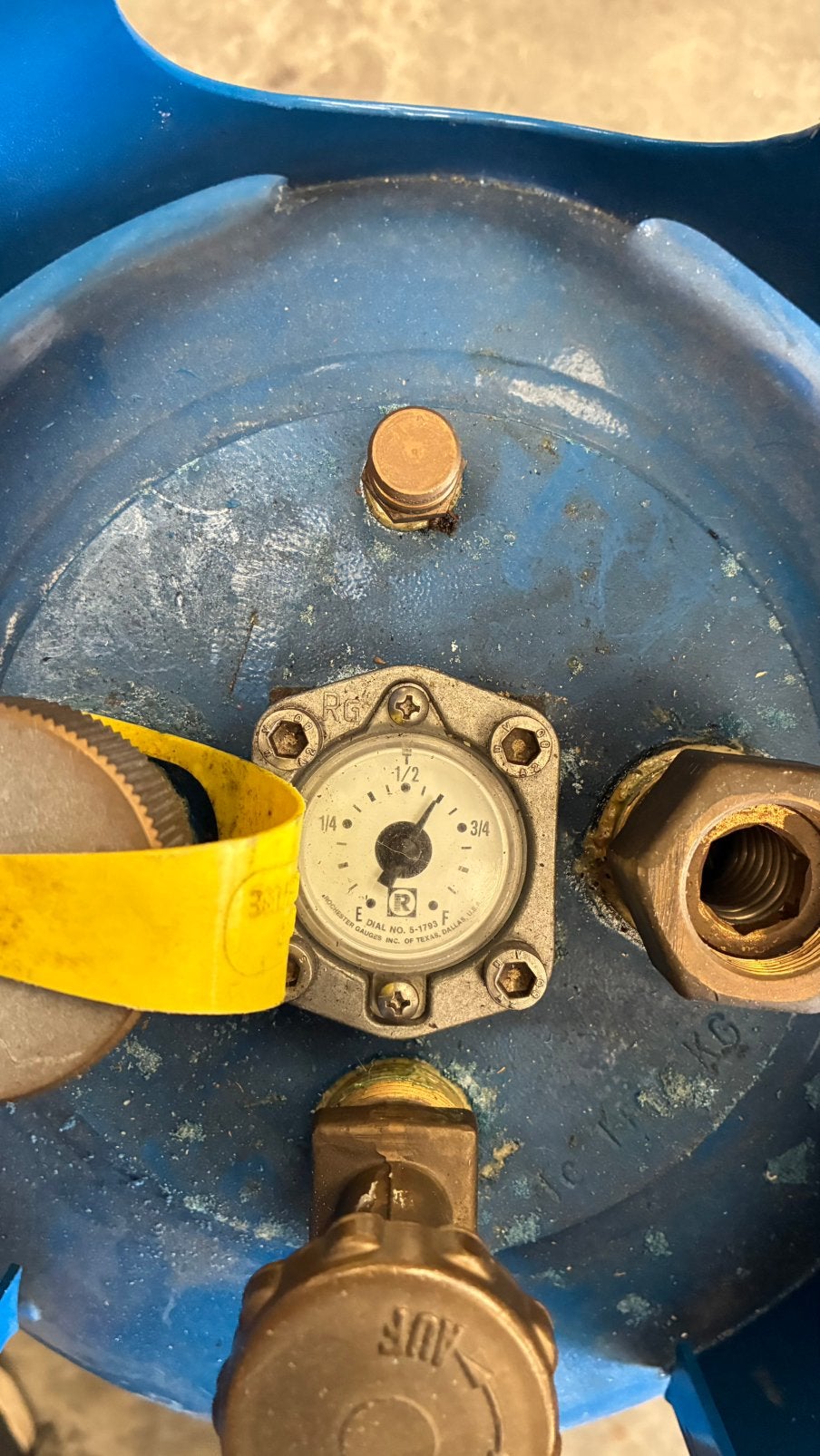 Lpg fles navulbaar, Enlèvement