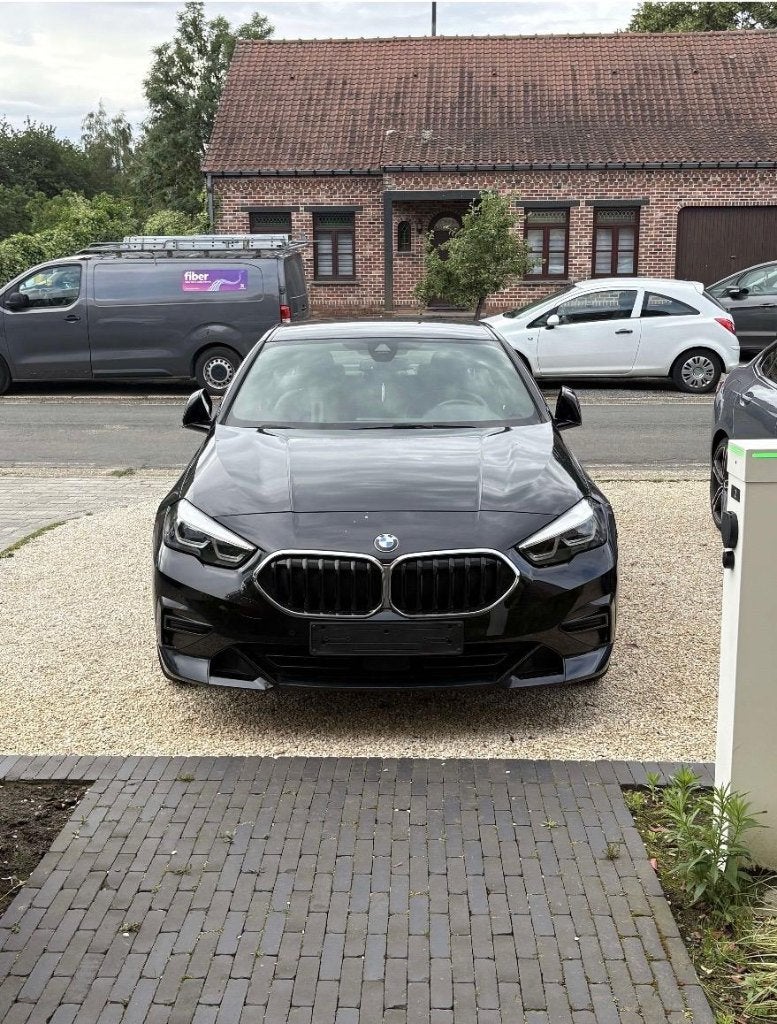 BMW 218 Gran Coupe 218iA, Auto's, BMW, Dealer onderhouden, Stof, Berline, 5 deurs