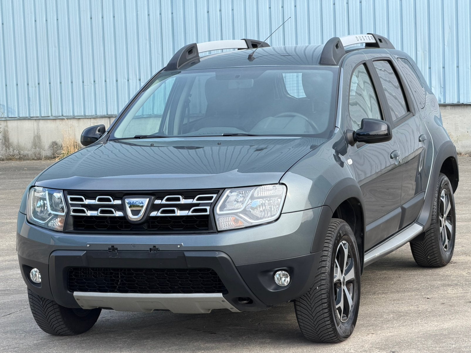 Dacia Duster 1.2 Tce TechRoad/1 Main - CAMERA - GPS - Airco, Auto's, Voorwielaandrijving, Dealer onderhouden, 1199 cc, Duster