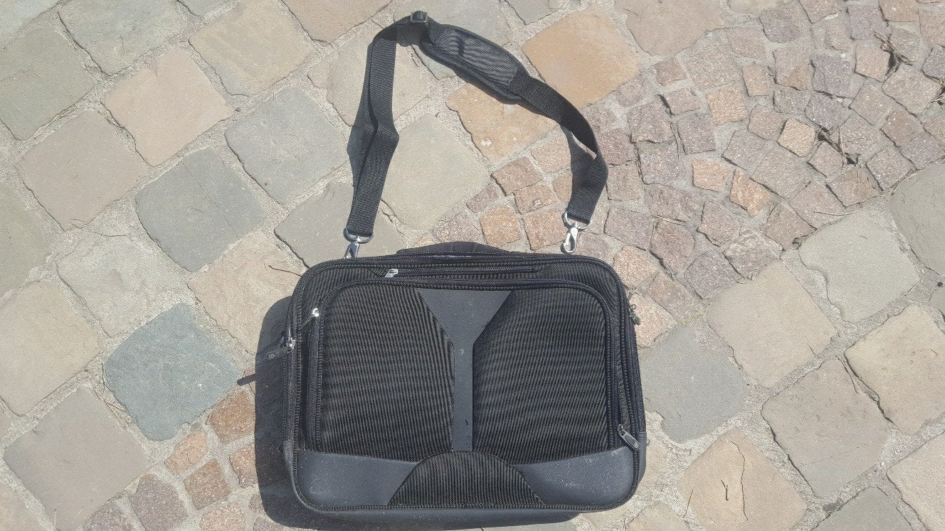 Sac à bandoulière/sacoche pour ordinateur portable/sacoche a, Informatique & Logiciels, Sacoches d'ordinateur portable, Enlèvement ou Envoi