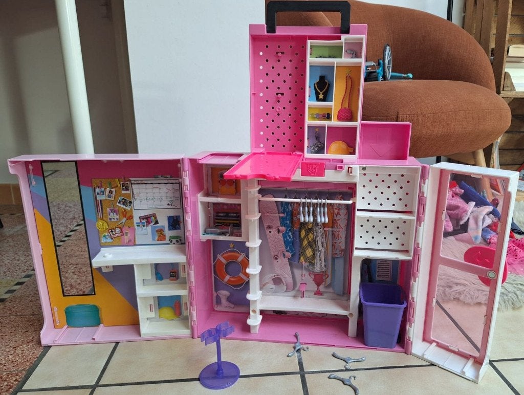 Kleerkast Barbie, Enlèvement ou Envoi, Utilisé, Barbie