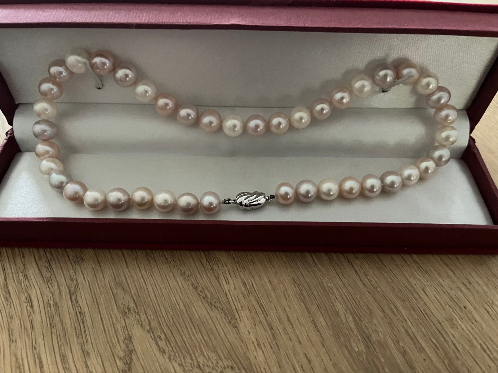 Collier de perles, Enlèvement ou Envoi, Neuf, Blanc, Autres matériaux