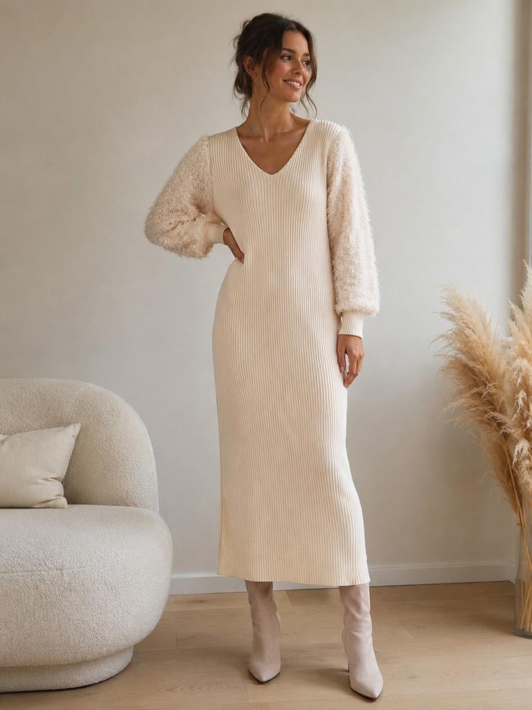 Lang kleedje met geveerde mouwen maat S/M, Kleding | Dames, Ophalen of Verzenden, Maat 36 (S)