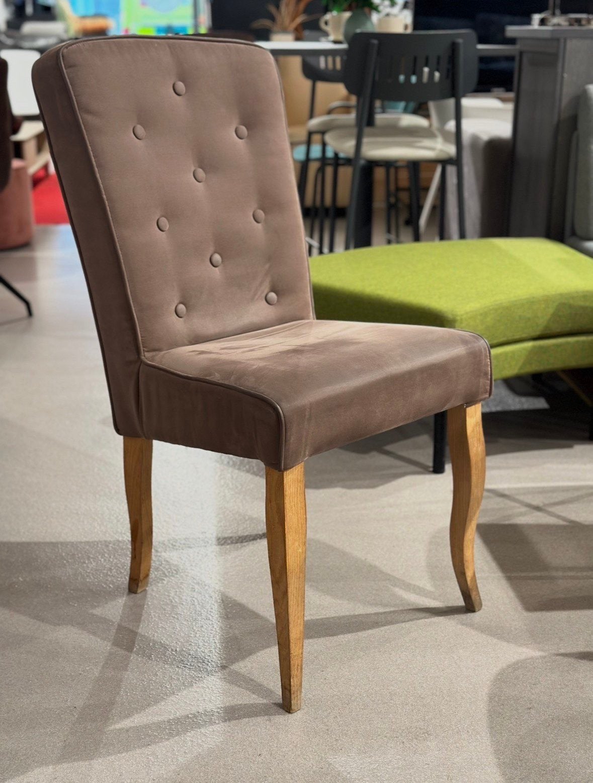 Matériel HORECA – Chaises & tables – Plusieurs modèles, Enlèvement ou Envoi, Comme neuf, Brun, Bois