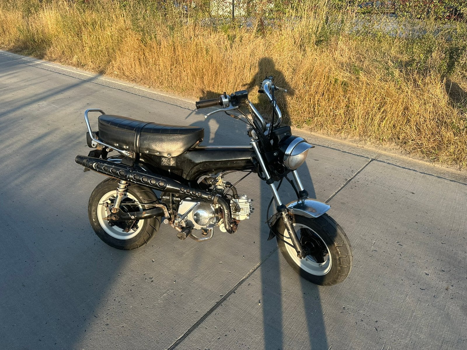 Dax 50 cc, Fietsen en Brommers, Brommers | Honda, Ophalen, Zo goed als nieuw