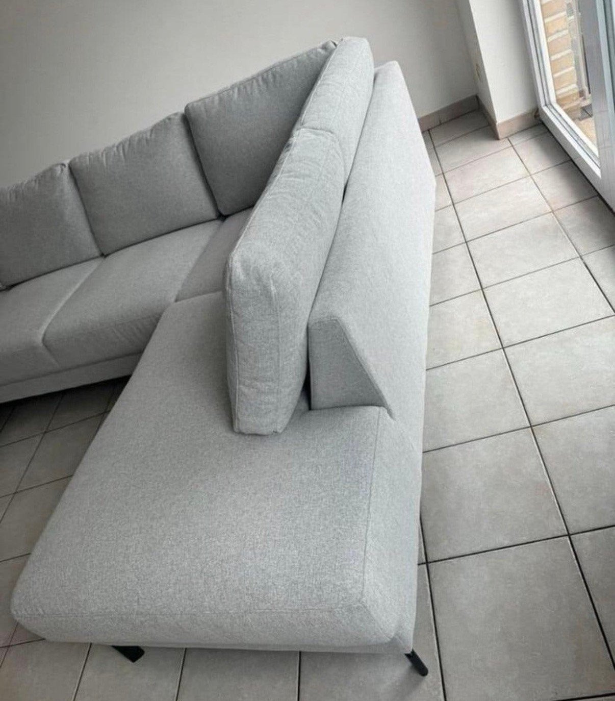 CANAPE GRIS NEUF 1149€ IL Y 2 SEMAINE A VENDRE 900€ démanger, Enlèvement, Neuf