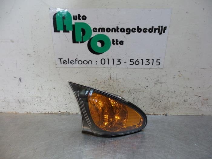 Feu clignotant droit d'un BMW 3-Serie (3-Serie 98-), -, Utilisé, -, -