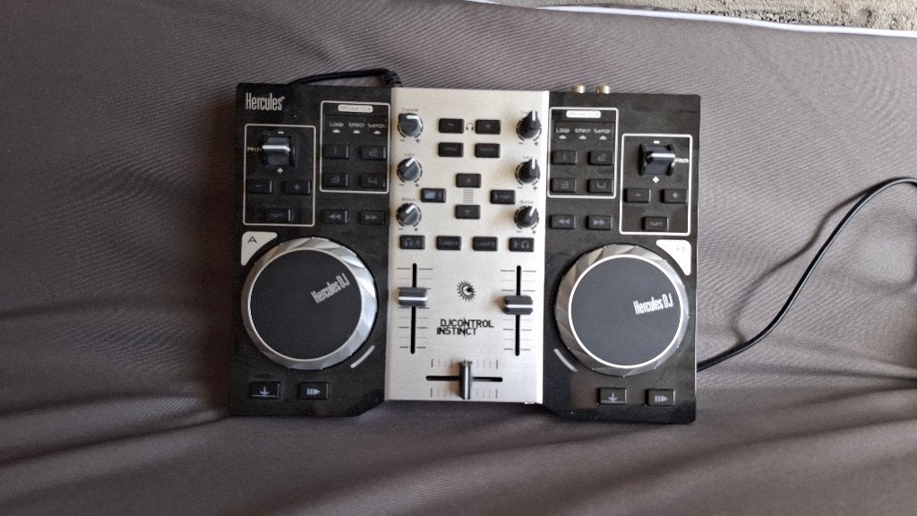 Hercules DJ Control Instinct, Muziek en Instrumenten, Ophalen