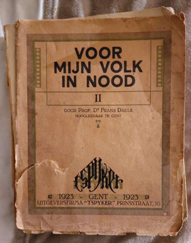 Historisch boek getiteld "Mijn Volk in Nood" (Deel II)., Antiek en Kunst, Ophalen