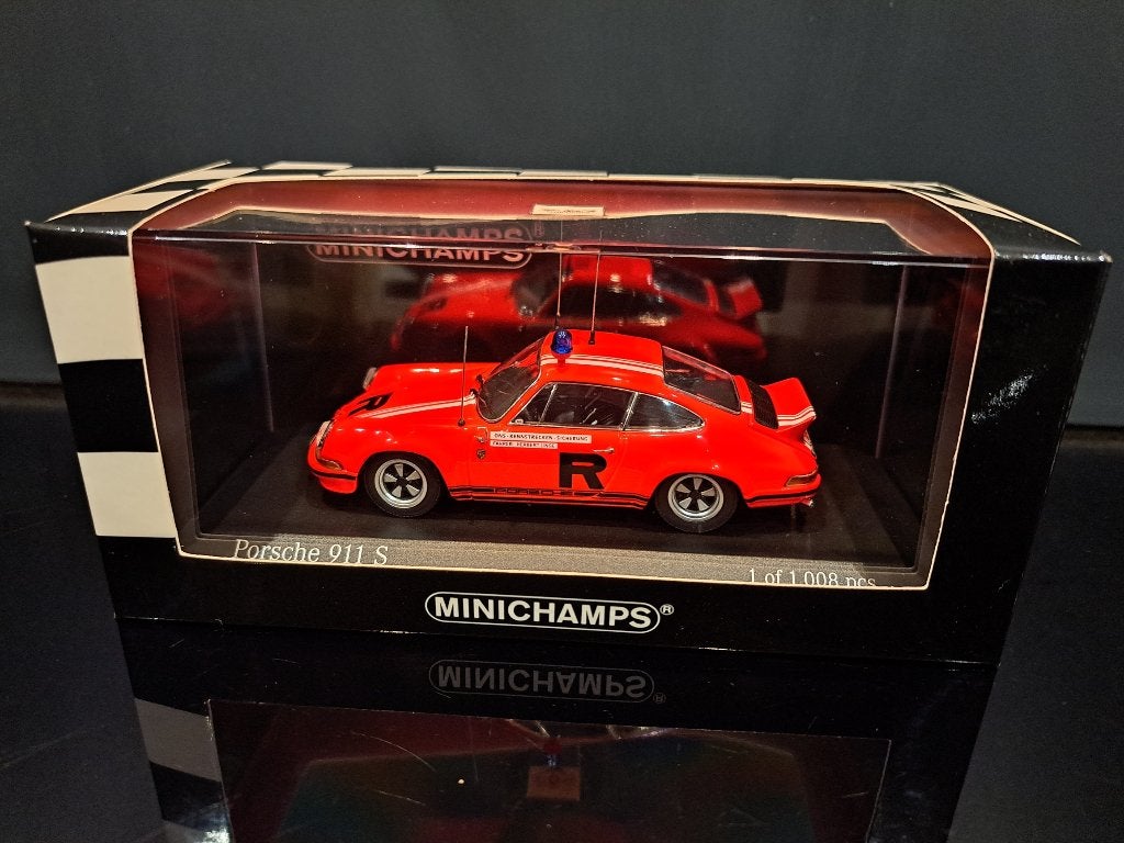 Porsche 911 S « Us R1" 1976 de Minichamps à l'échelle 1:43, Enlèvement ou Envoi, Neuf, MiniChamps