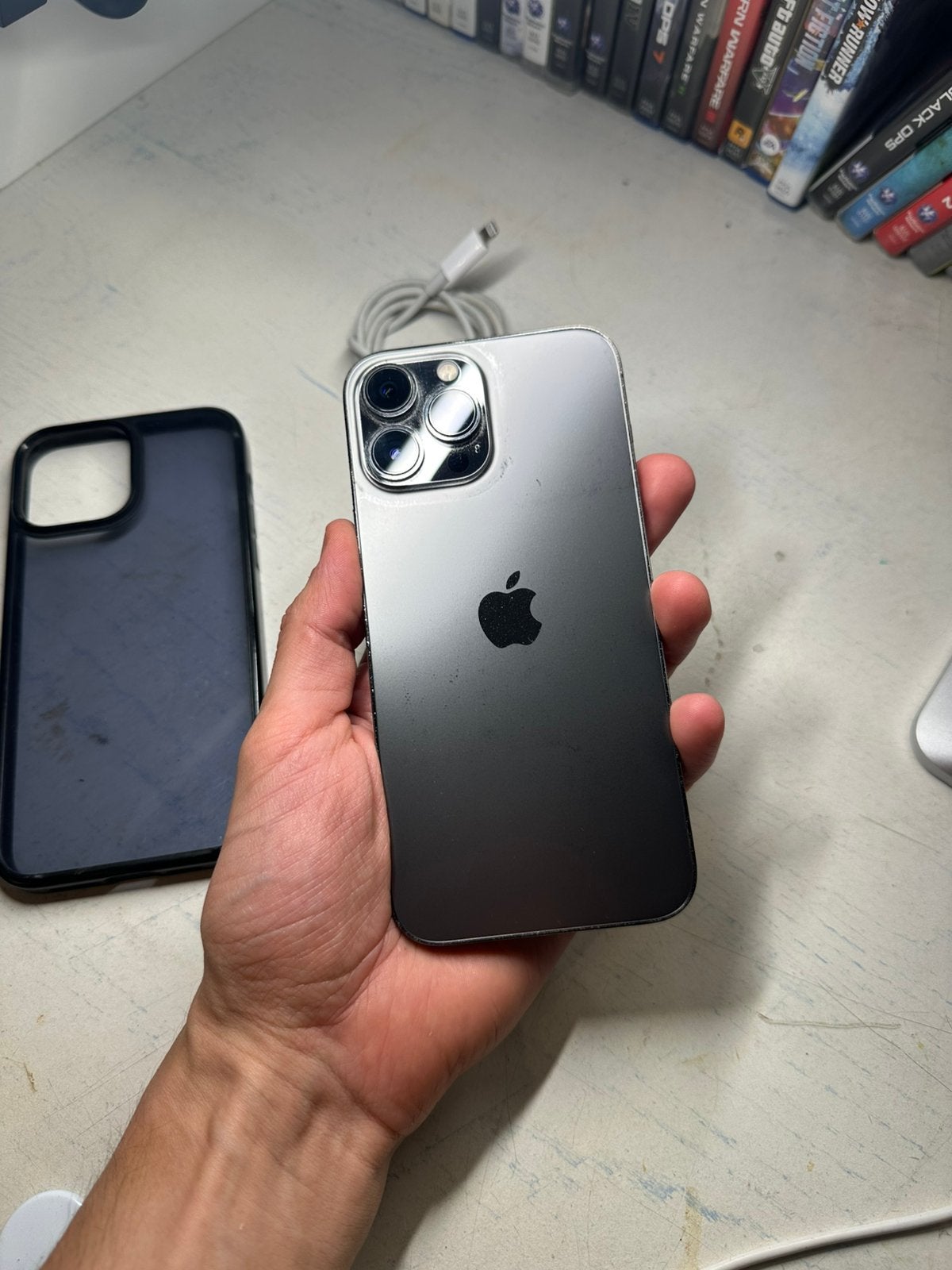Iphone 13 Pro Max 100% batterie 128GB, Télécoms, Téléphonie mobile | Apple iPhone, 128 GB, Gris, Enlèvement ou Envoi, Comme neuf