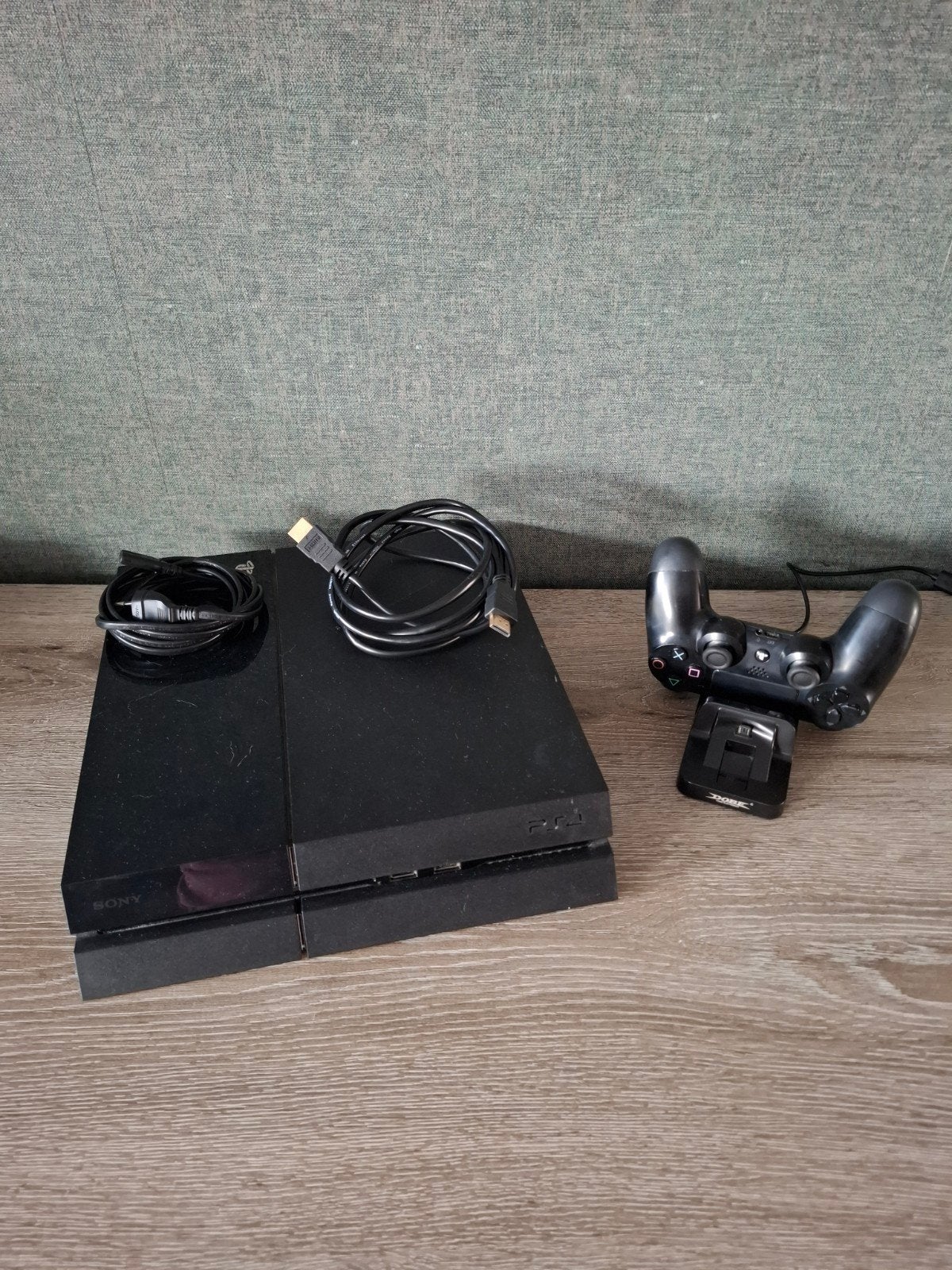 Playstation 4 met 1 controller, Games en Spelcomputers, Ophalen, Met 1 controller