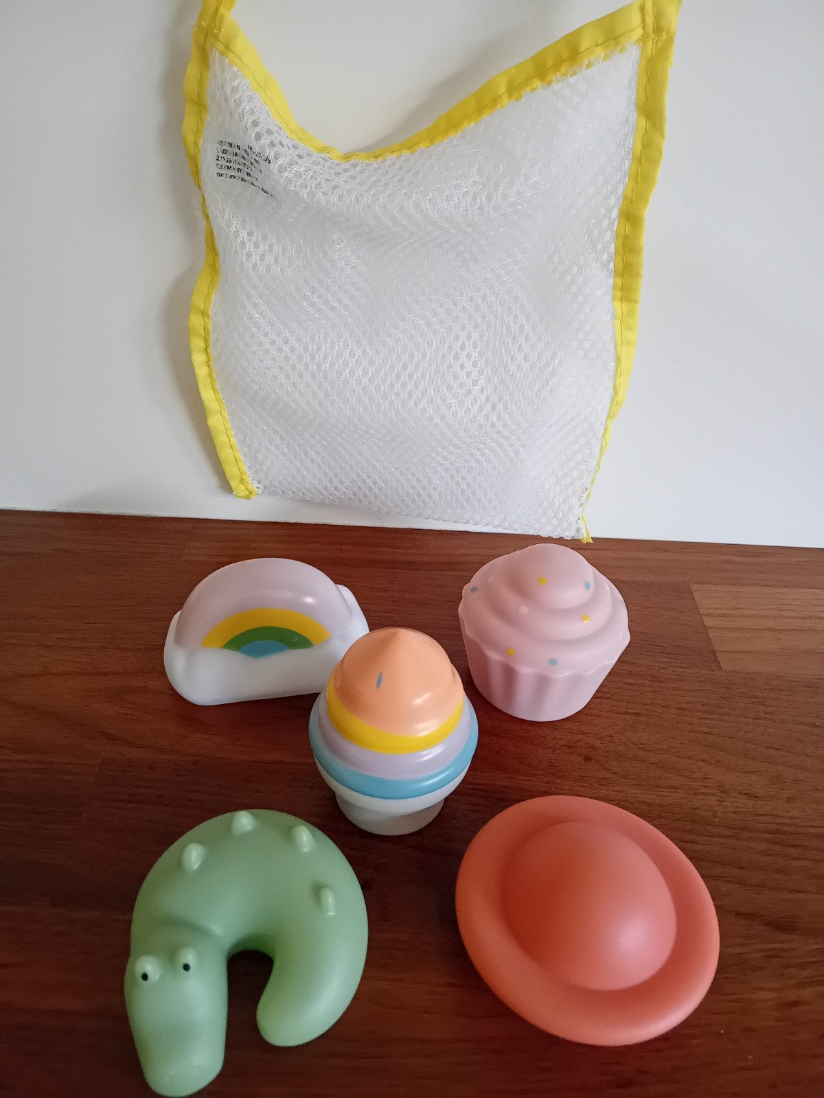 5 badspeeltjes, Kinderen en Baby's, Speelgoed | Badspeelgoed, Ophalen of Verzenden, Gebruikt, Opbergfunctie