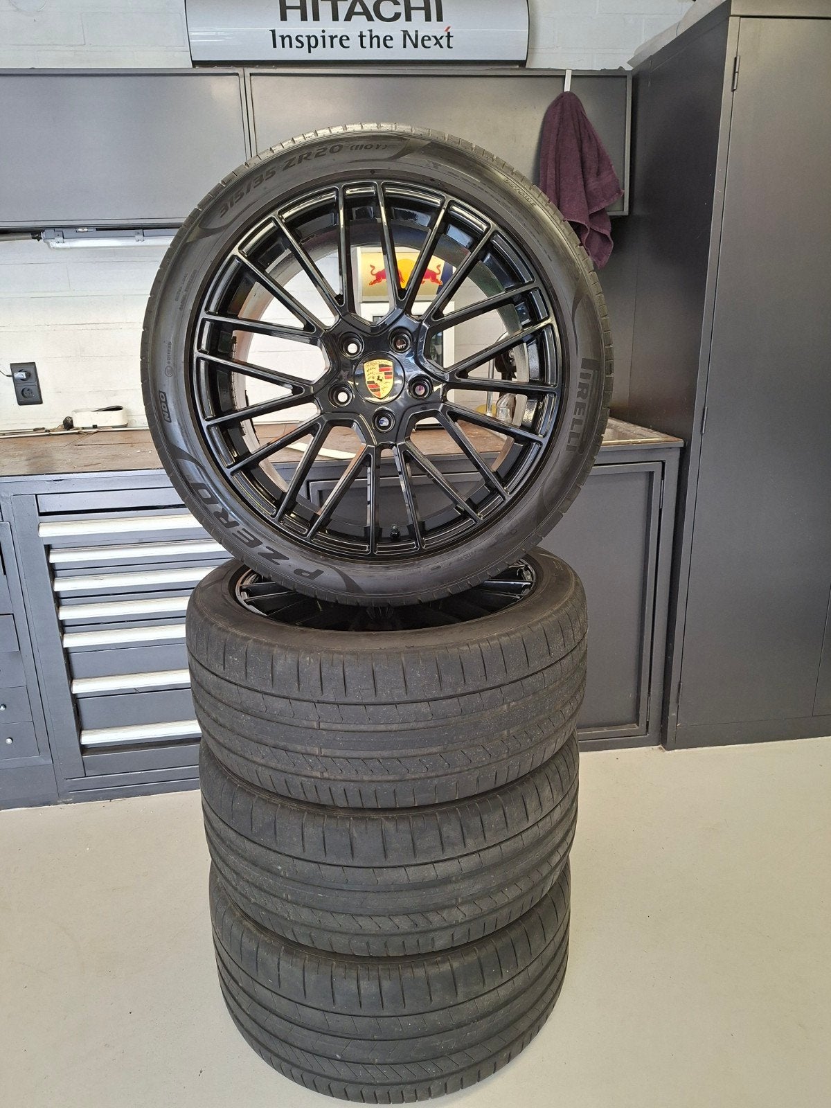 Porsche Panamera 20" + Pirelli Pzero, Auto-onderdelen, Ophalen, 20 inch, Zomerbanden, Banden en Velgen