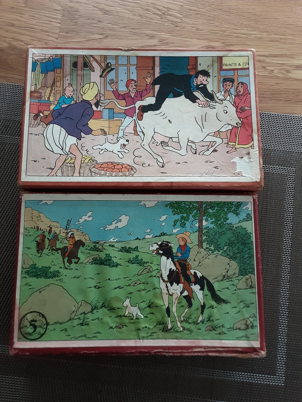 deux puzzles tintin, Enlèvement ou Envoi