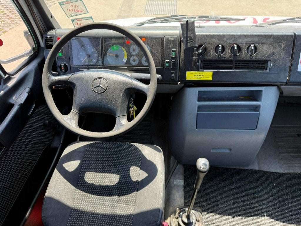 Mercedes-Benz Vario 813 ROOFTOP AIRCO (Stock ID 37336) — 22
