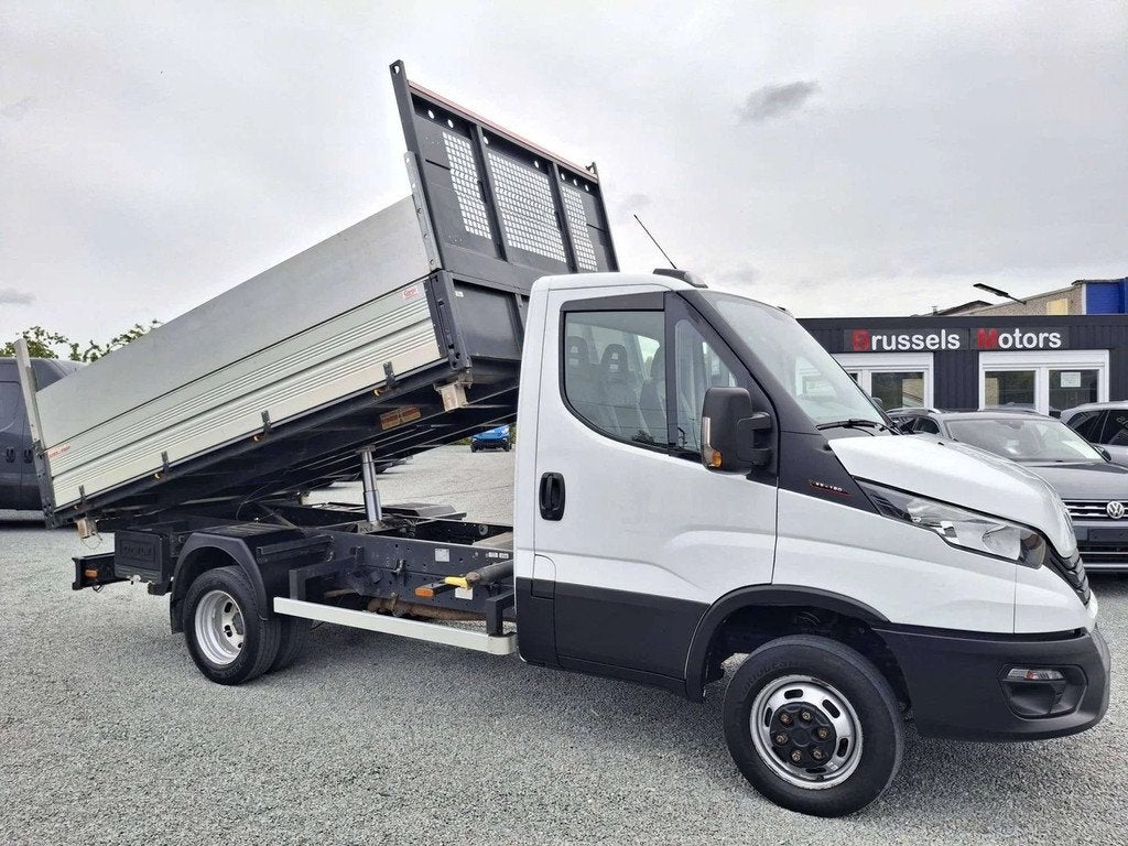 Iveco Daily 35C18 Tri benne, Achat, Euro 6, Boîte manuelle, Noir