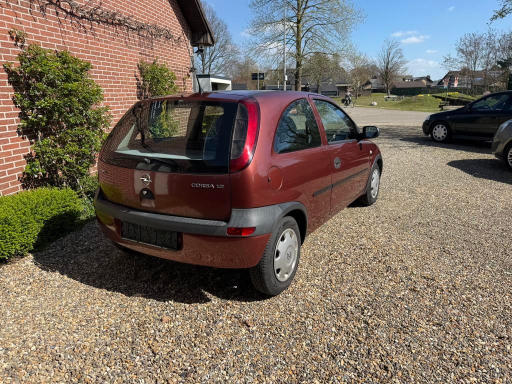Opel corsa c 1.2 benzine