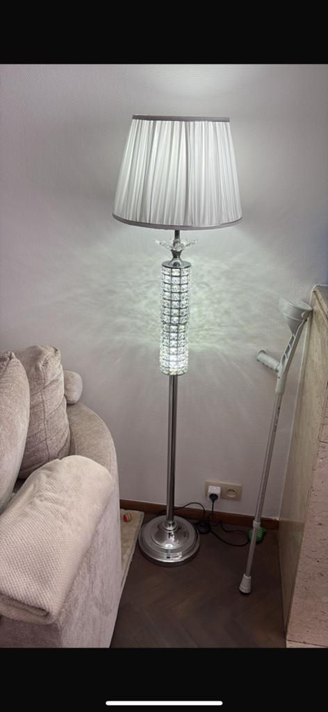 Lampe de salon argenté, Maison & Meubles, Enlèvement, Comme neuf