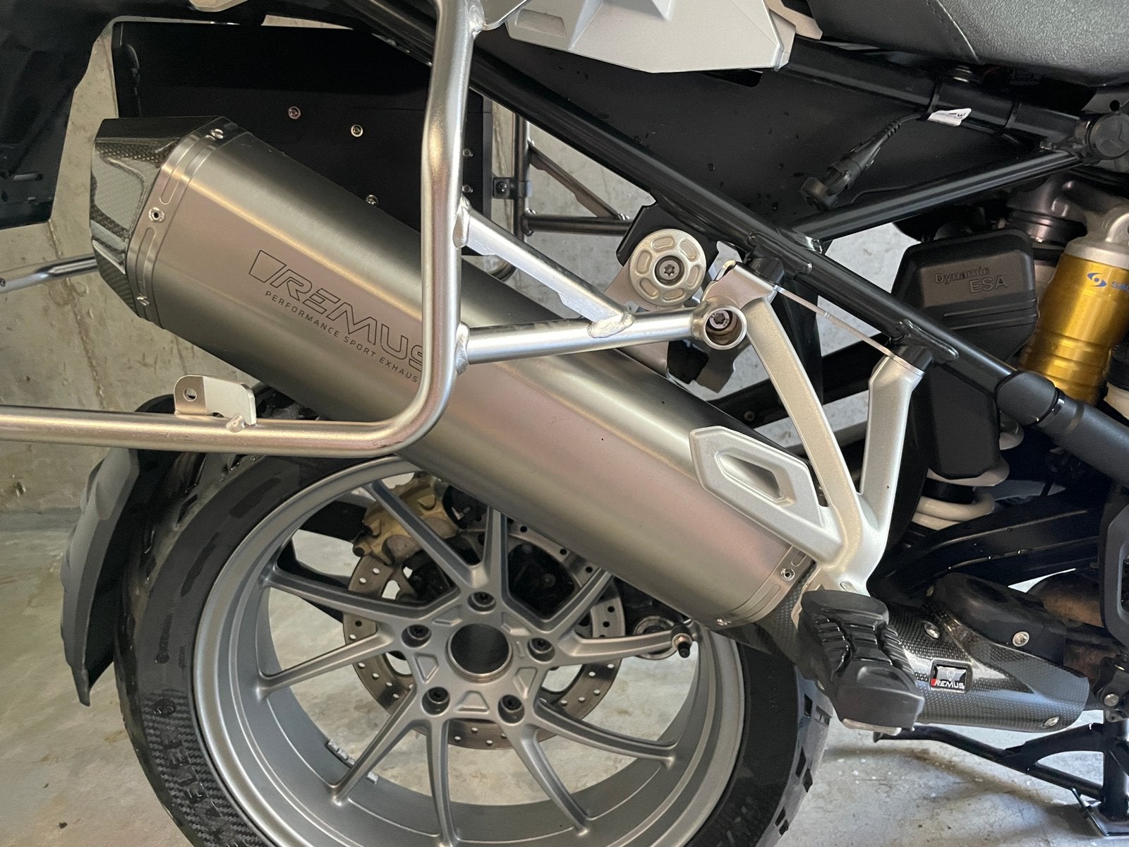 Remus hexagon titanium R1200/1250 GS/GSA, Ophalen, Gebruikt