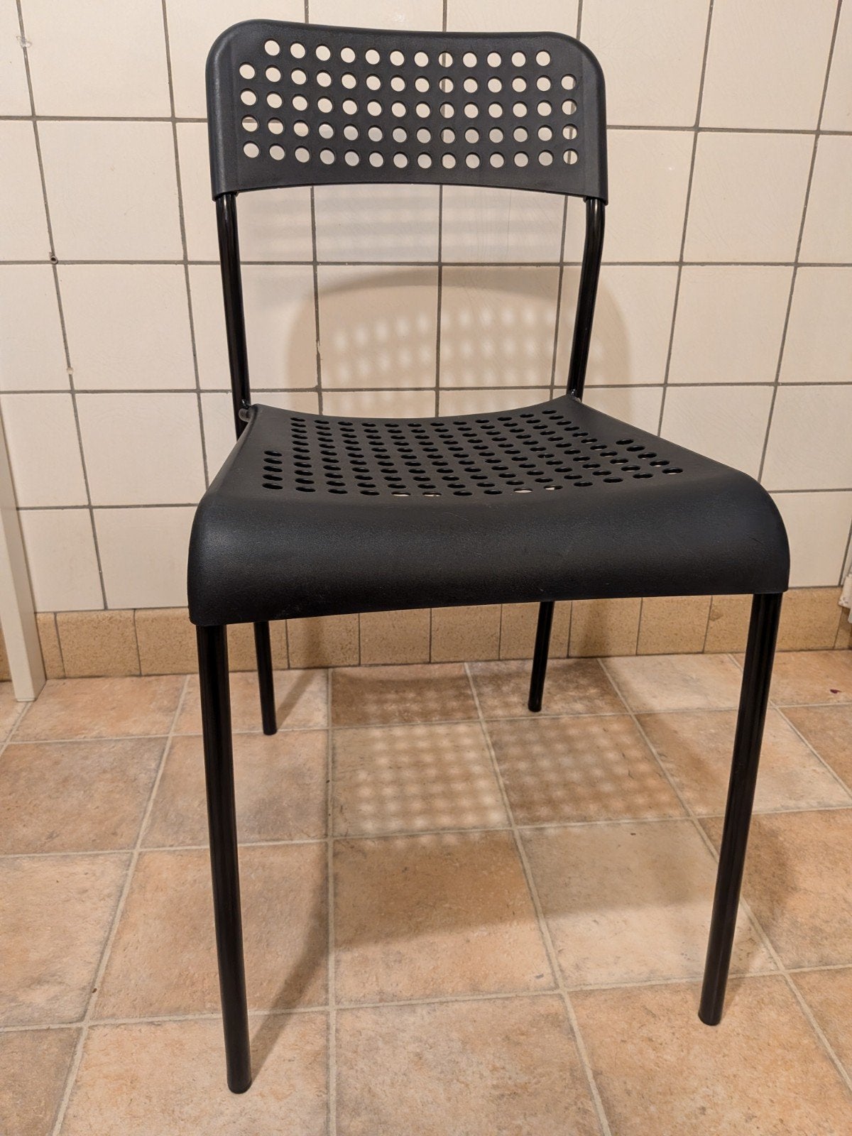 4 stoelen, Huis en Inrichting, Stoelen, Ophalen, Zwart, Vier, Kunststof