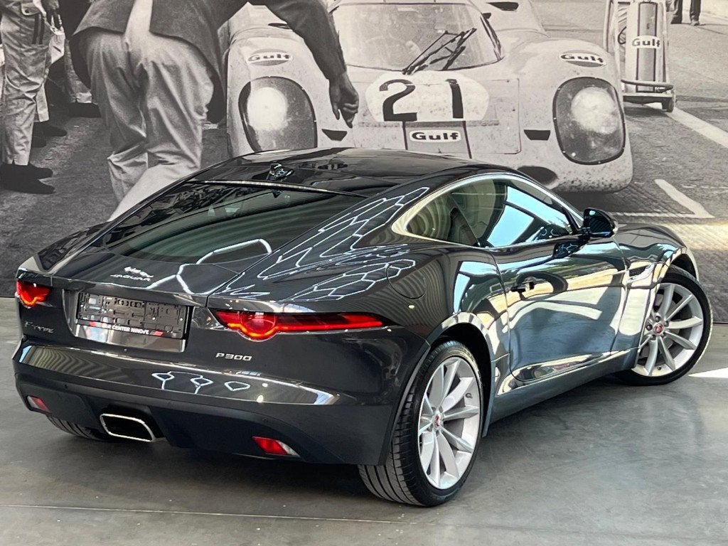 Jaguar F-Type P300 Coupé 2.0 i4 * Camera + PDC * Apple&Andro, Auto's, https://public.car-pass.be/vhr/41953169-b655-4967-b919-89b8e2ace8e6