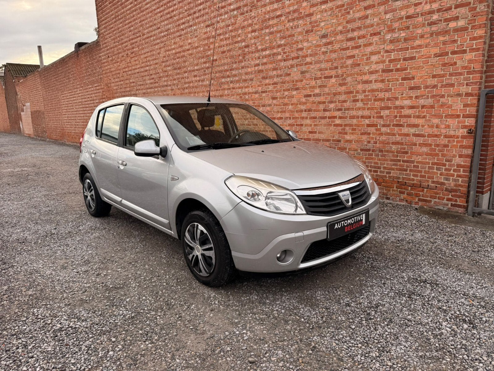 Dacia Sandero 1.2 Benzine – 2010 – 165.000 km – 75 pk, Autos, Achat, Entreprise, Boîte manuelle, 5 portes