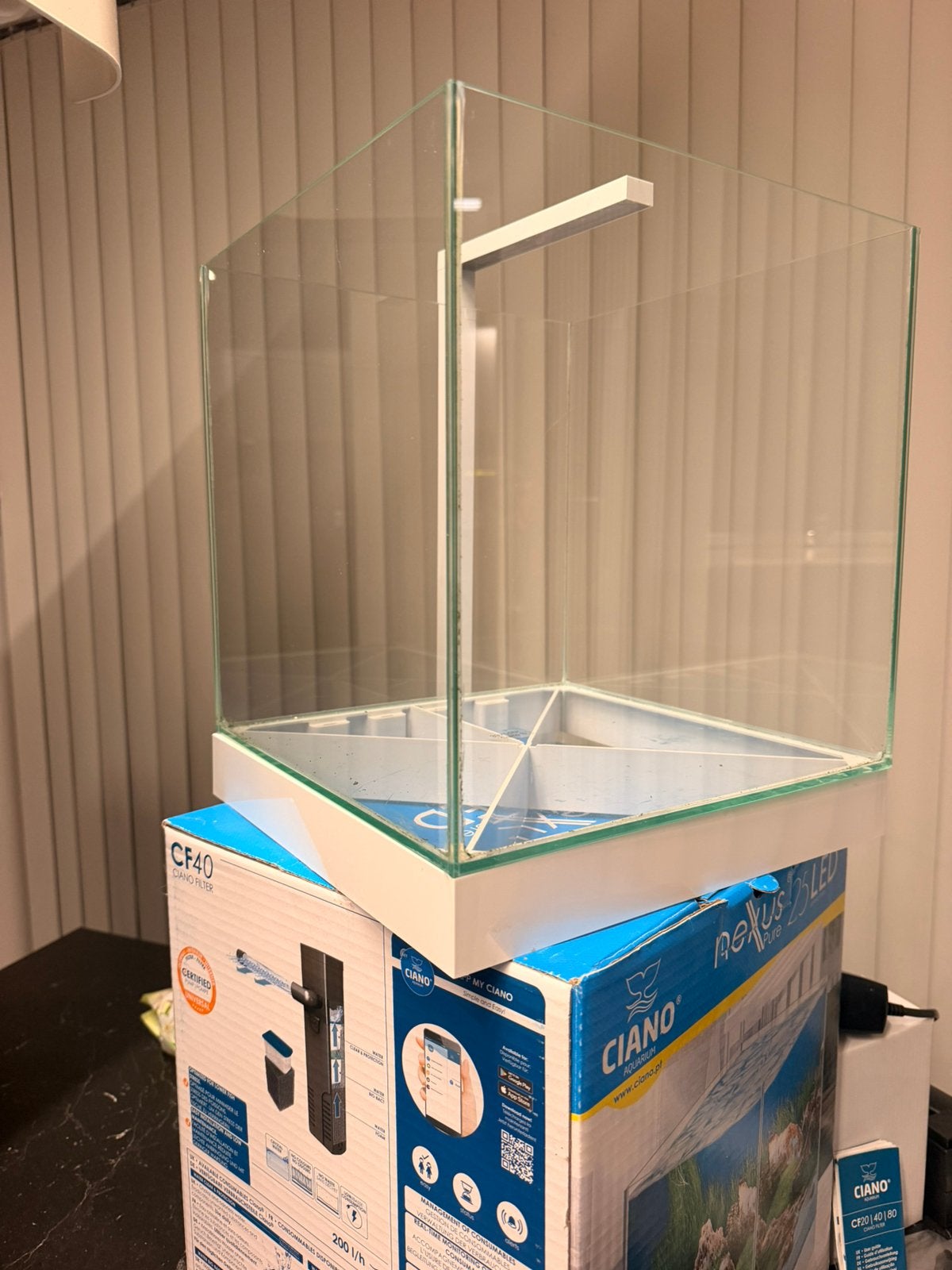 Aquarium ciano nexus, Animaux & Accessoires, Enlèvement ou Envoi, Utilisé, Meuble d'aquarium