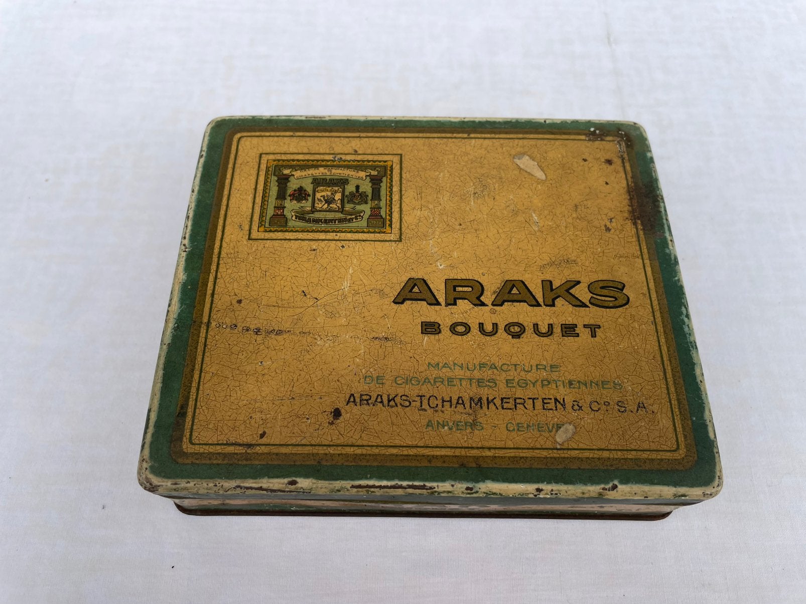 Araks tabac cigarettes Antwerp boite en fer blanc, Collections, Enlèvement ou Envoi, Utilisé, Boite à tabac ou Emballage