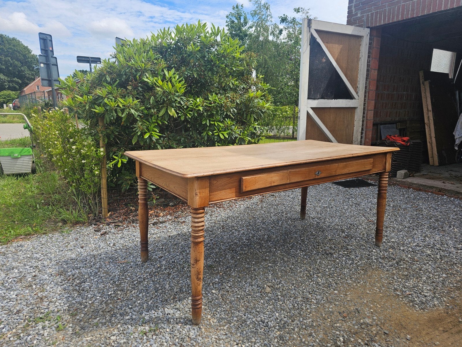 Prachtige antieke houten eettafel / boerentafel met lade, Ophalen