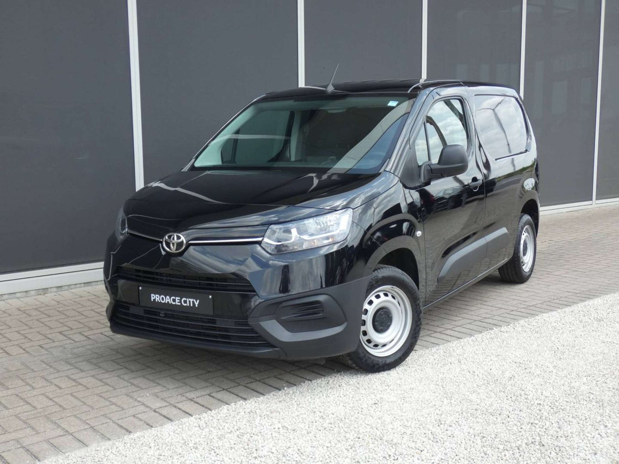 Toyota PROACE CITY 1.5D 102pk +Trekhaak +Cargo pack +Schuifd, 75 kW, Gebruikt, Euro 6, 4 cilinders