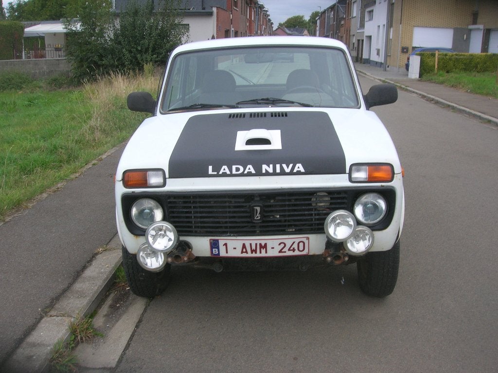 Lada NIVA 4x4 à vendre, Autos, Achat, Niva, Boîte manuelle, Particulier
