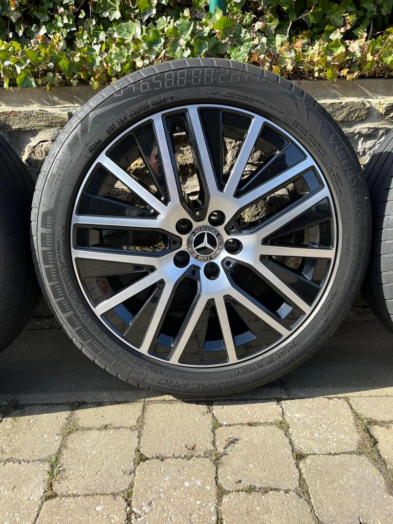 Jantes Mercedes 245/45 R19, Pneus et Jantes, 245 mm, Pneus été, 19 pouces