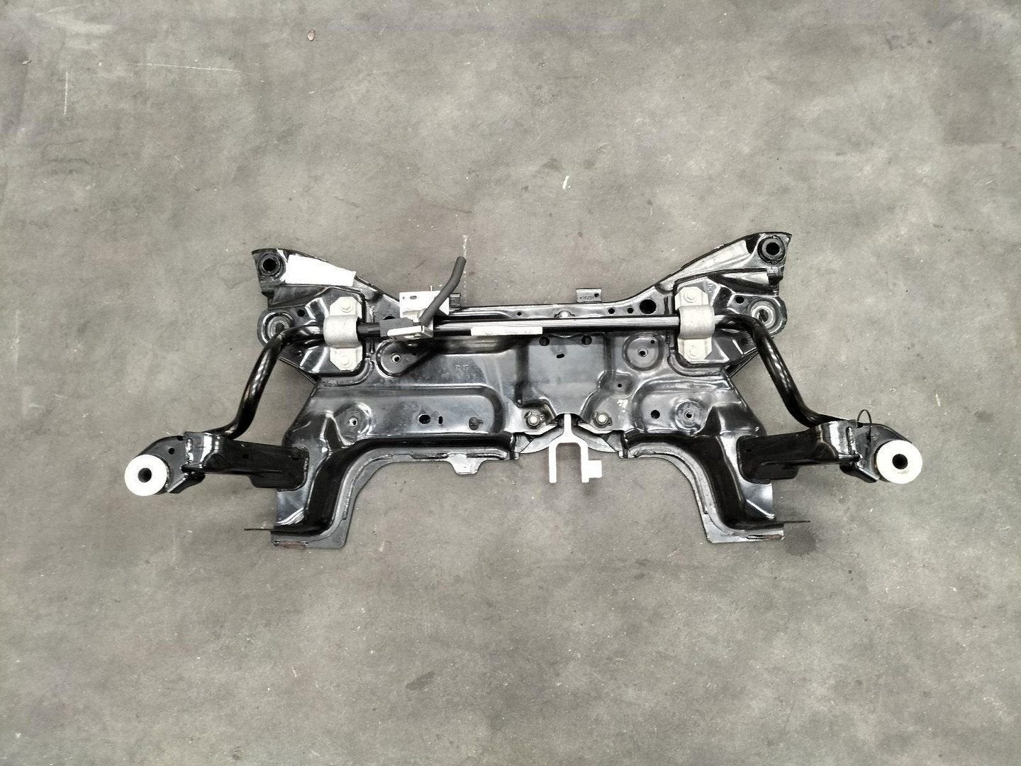 FORD FOCUS ACTIVE FOCUS ACTIVE 1.0 ECOBOOST SUBFRAME VOOR 20, Autos : Pièces & Accessoires, Autres pièces automobiles, Utilisé