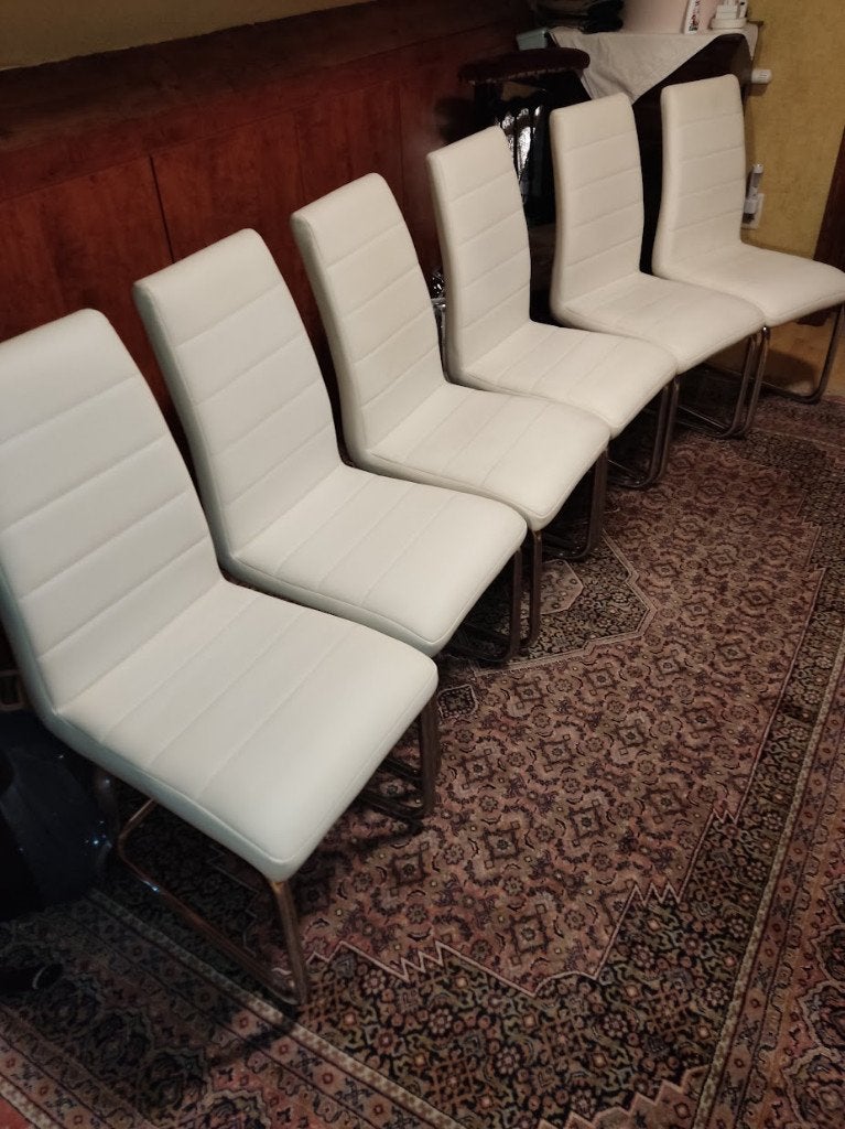 6 chaises douces blanches, Enlèvement, Comme neuf, Blanc, Cinq, Six Chaises ou plus