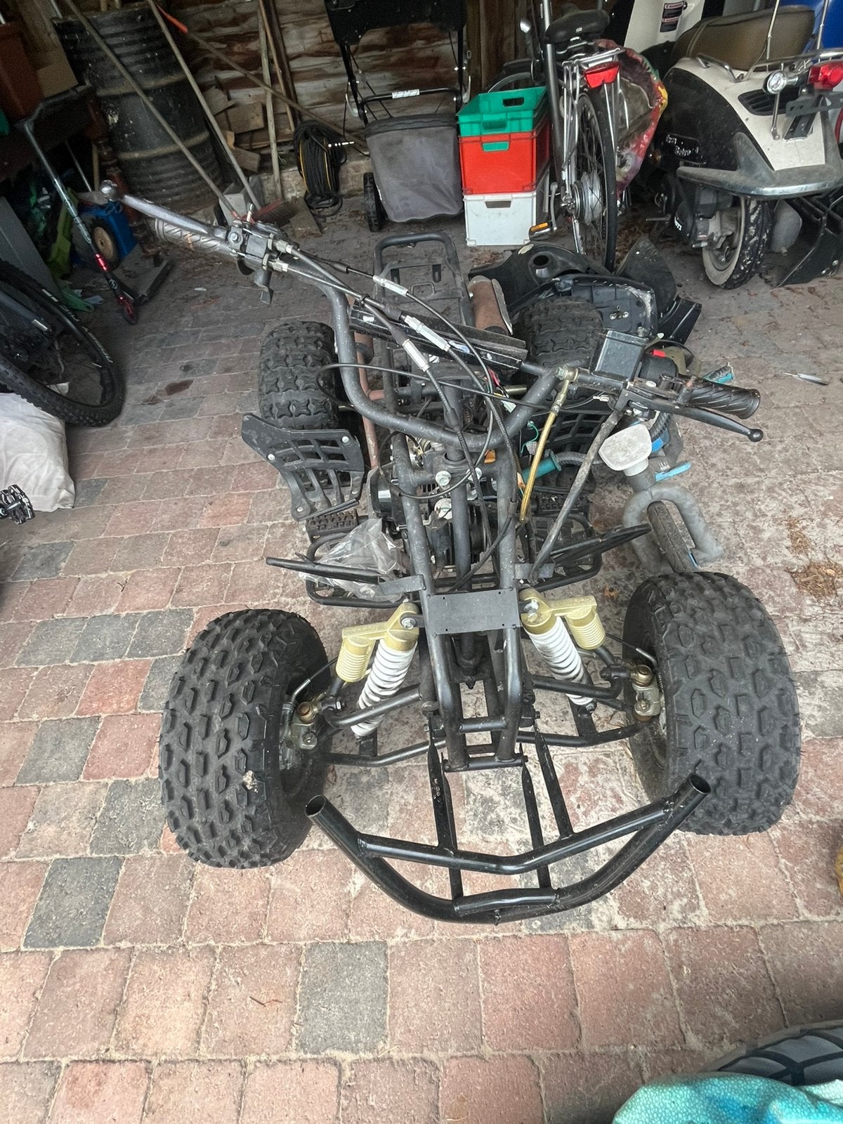 Quad te koop of voor onderdelen, Motoren