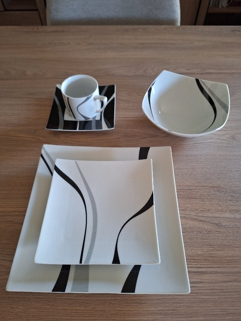 Service Vaisselle 30 pièces noir et blanc neuf, Enlèvement