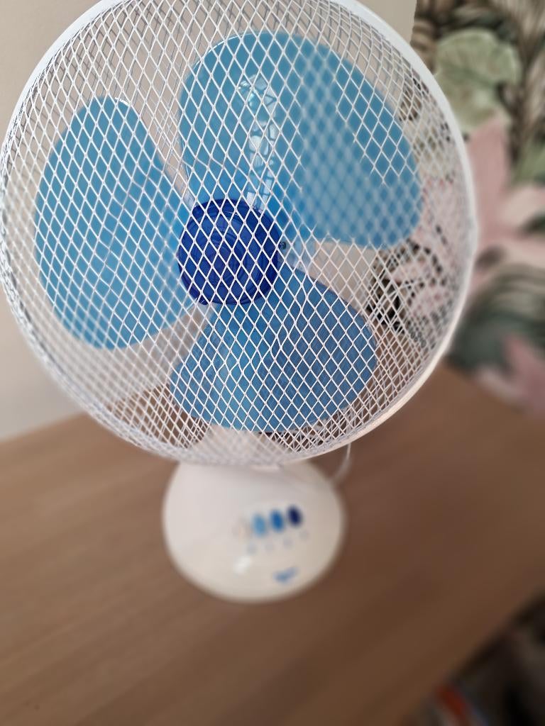Ventilator, Ophalen, Zo goed als nieuw, Tafelventilator
