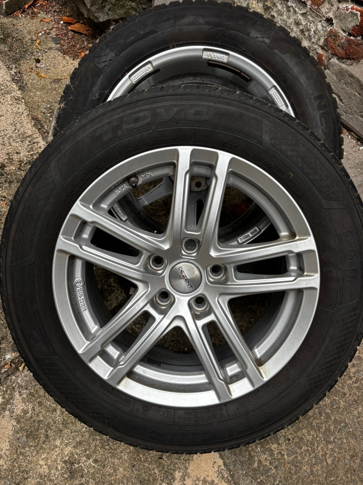 Roues, Enlèvement ou Envoi, Comme neuf